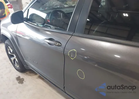 2014 Jeep Cherokee Trailhawk z USA, uszkodzony, nr VIN 1C4PJMBB7EW277525